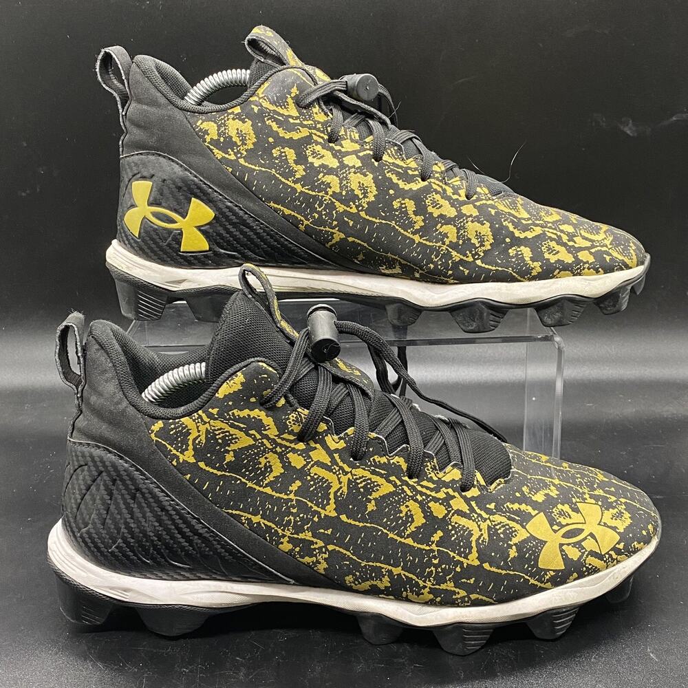 Under Armour Mens Spotlight LUX suede Football Cleats Size 9.5 Black 3024252-001